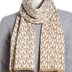 MICHAEL KORS SCARF